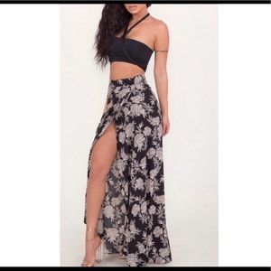 Floral Print Maxi Skirt 🌞- Brand new ‼️